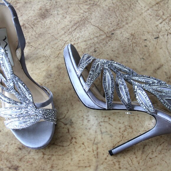 Evening formal stilettos by Nina of New York - Picture 3 of 10